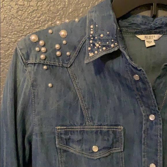 Blue jean button up with pearls - Picture 2 of 4